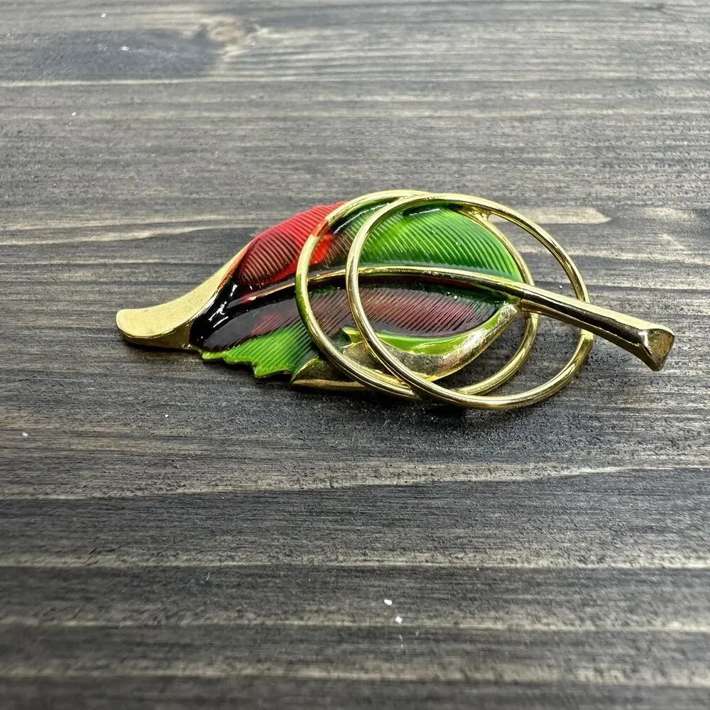 Vintage Gold‎ Tone Leaf Brooch Pin Painted Red and Green Wire Rings Estate